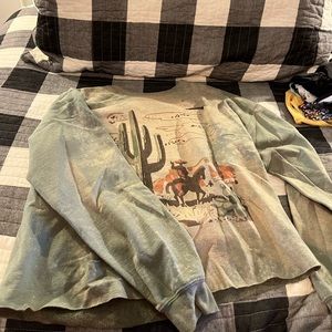 Green graphic sweatshirt